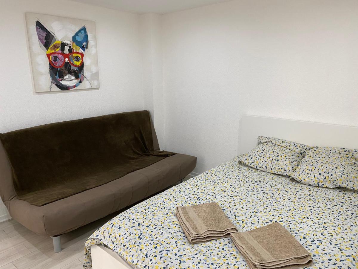 Appartement 2Eme Etage 42M2 Hyper Centre Ville / Parking Gratuit รีอง ภายนอก รูปภาพ